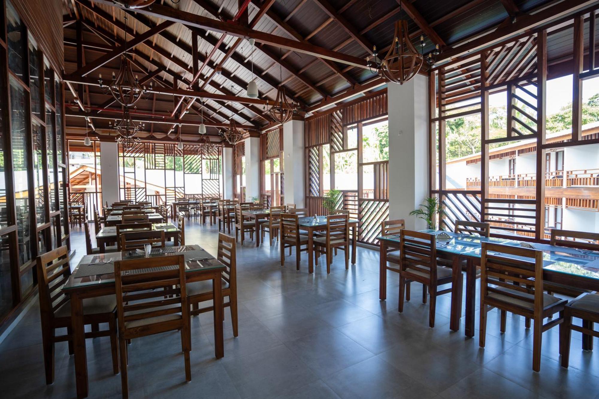 The Eden Hotel Port Blair Exterior photo